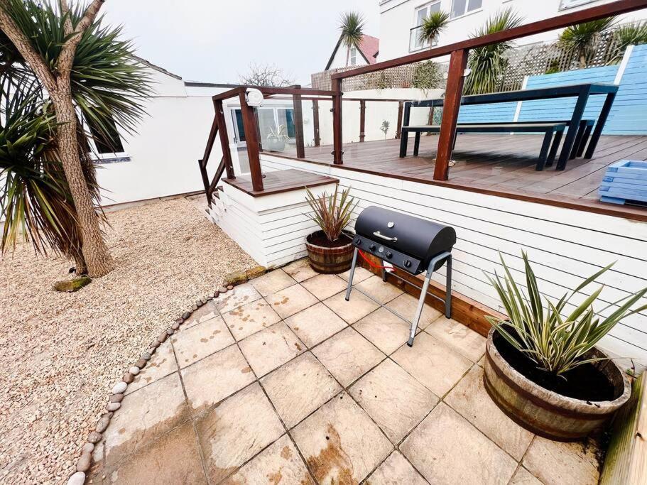 The Hideout - Newquay - Fully Stocked Eco Escape Villa Exterior photo