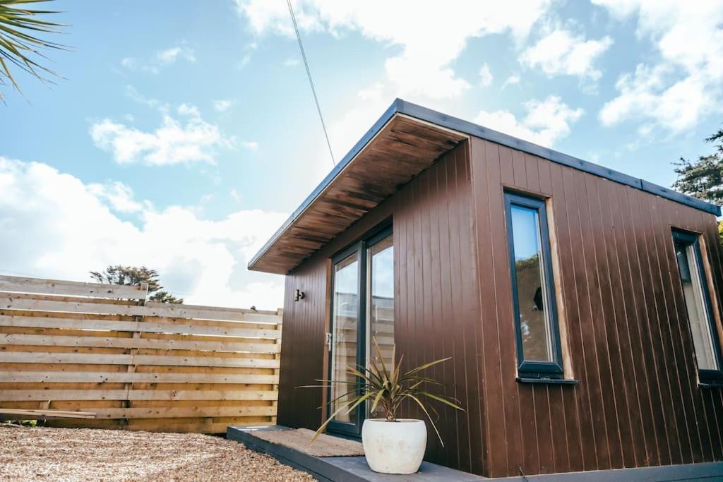 The Hideout - Newquay - Fully Stocked Eco Escape Villa Exterior photo