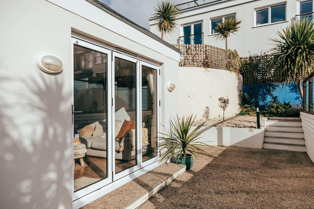 The Hideout - Newquay - Fully Stocked Eco Escape Villa Exterior photo